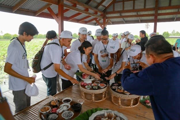 “Gifts from Dad SS2”: Water management field trip to Baan Saladin, Nakhon Prathom (3)