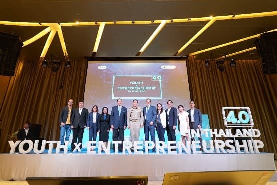Sea (group) held an event and panel discussion on the topic of “Youth and Entrepreneurship in Thailand 4.0” (5)