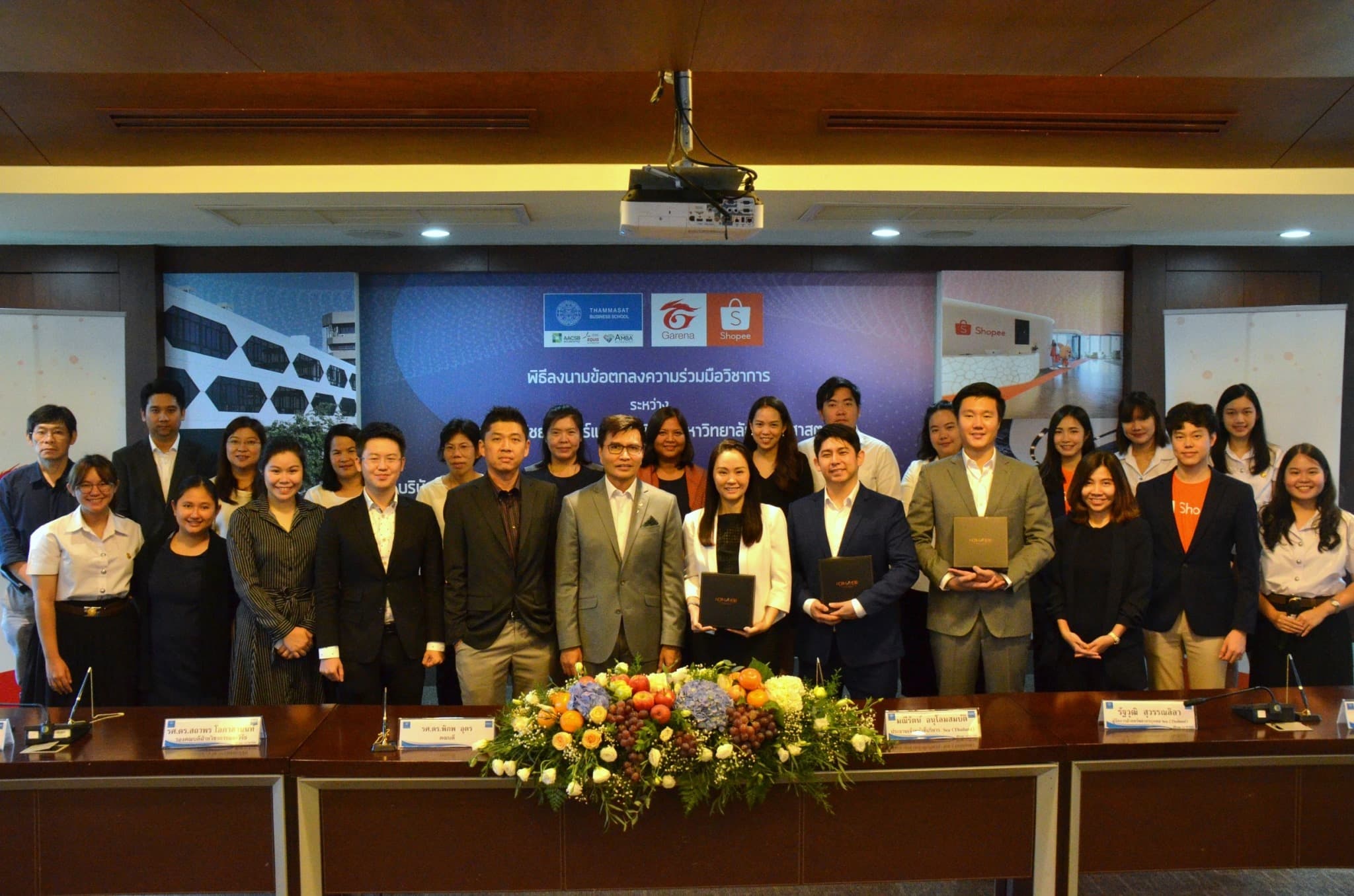 Thammasat partnered with Garena (Thailand) and Shopee (Thailand) to develop talents (3)