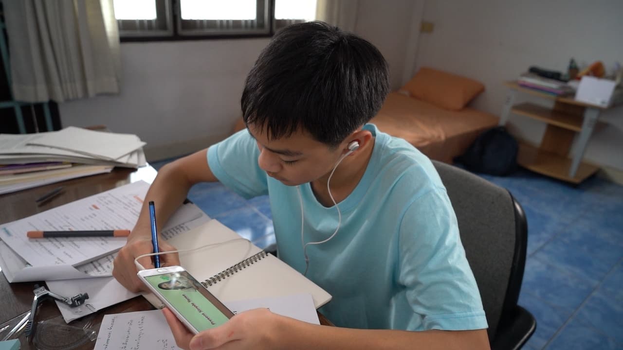 Garena partners StartDee, granting academic access to 1,000 students nationwide (1)