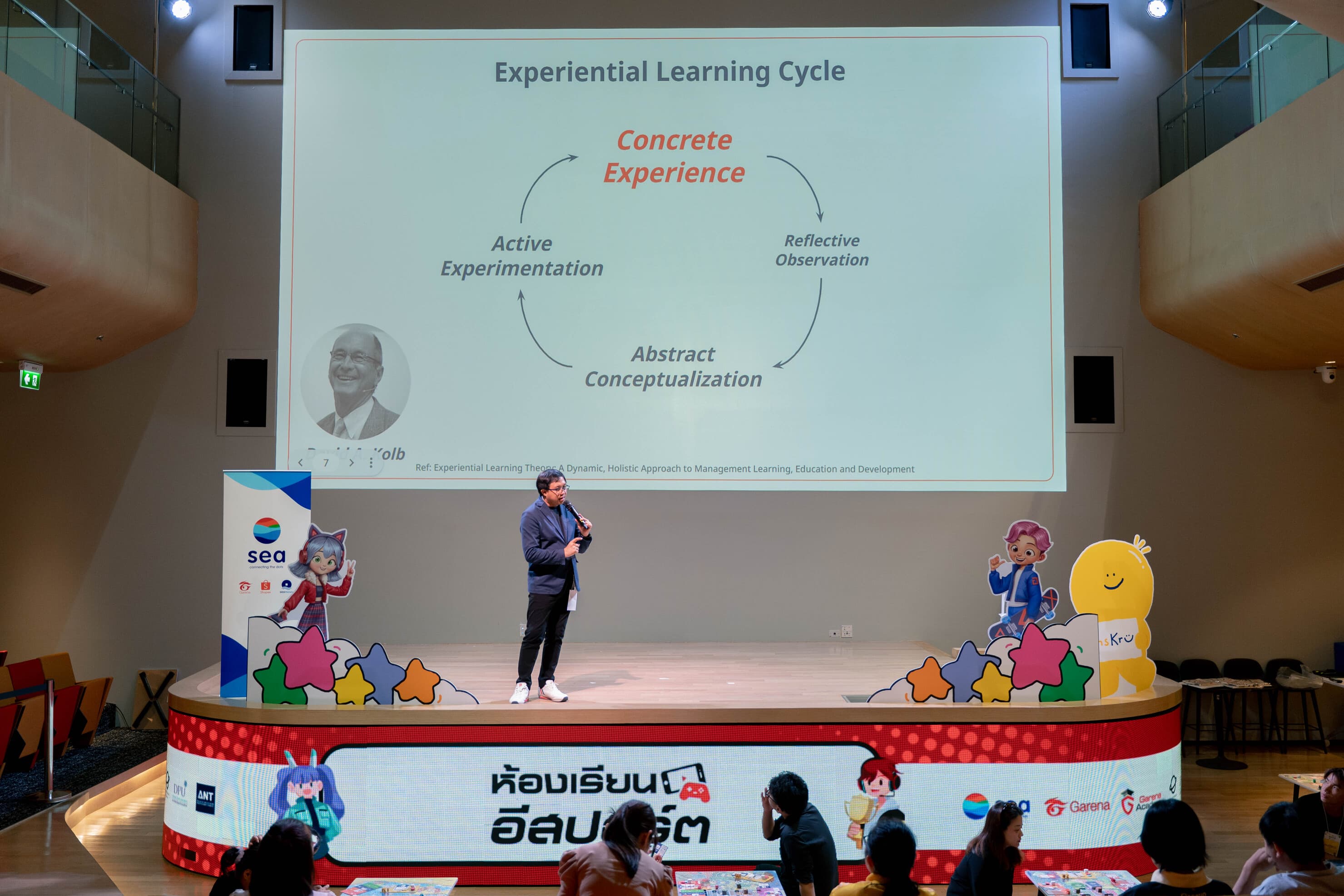 Sea (Thailand) joins forces with InsKru to empower 'New Gen Teachers' with 'Garena Academy' and 'Wishlist' at InsKru Festival 2025 (5)