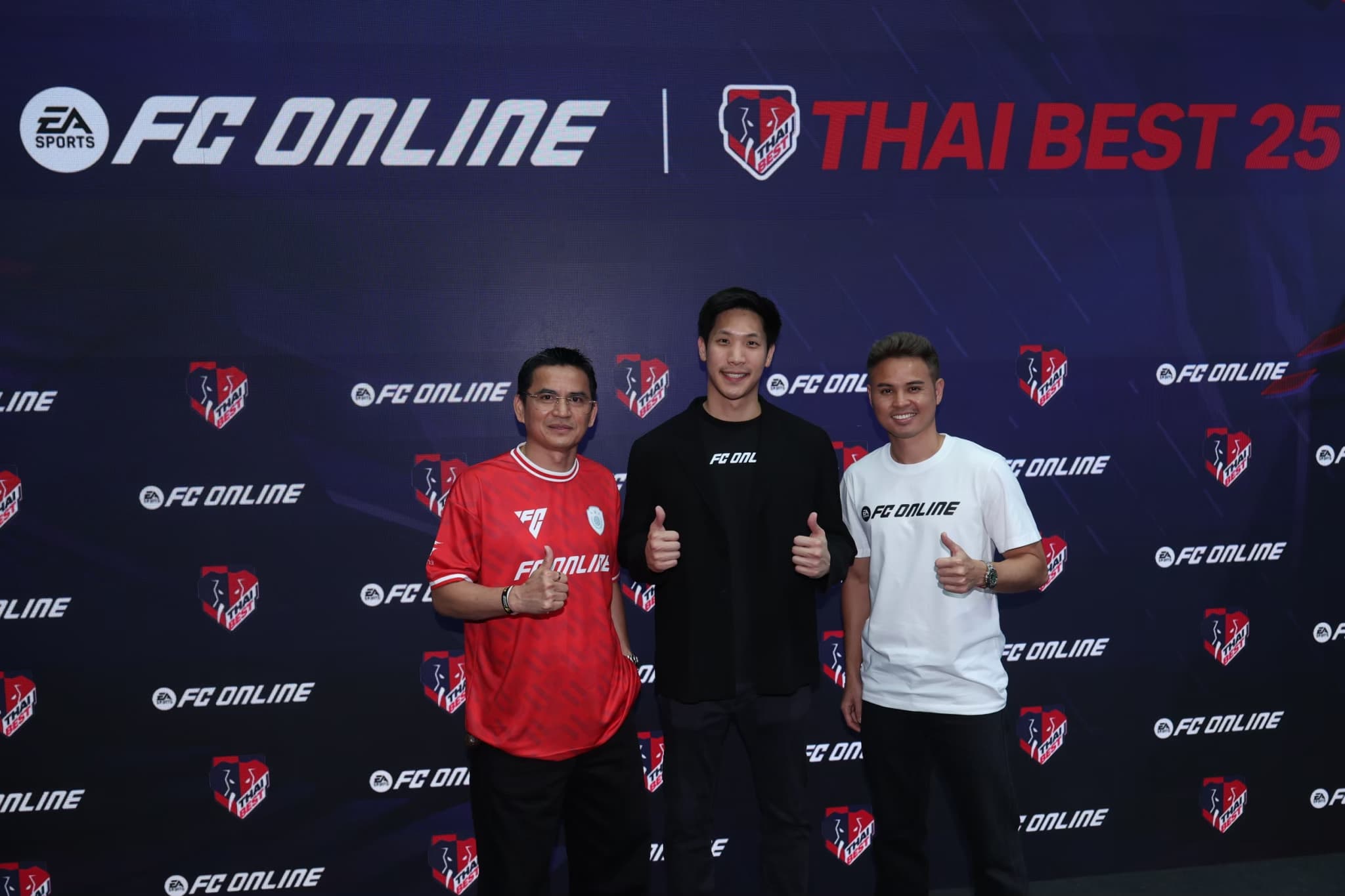 "FC Online 7th Anniversary" Celebrates 7 Glorious Years with a Special Appearance by Steven Gerrard (8)