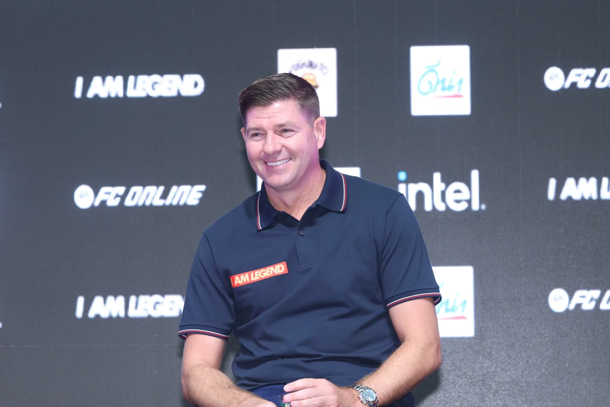 "FC Online 7th Anniversary" Celebrates 7 Glorious Years with a Special Appearance by Steven Gerrard (7)