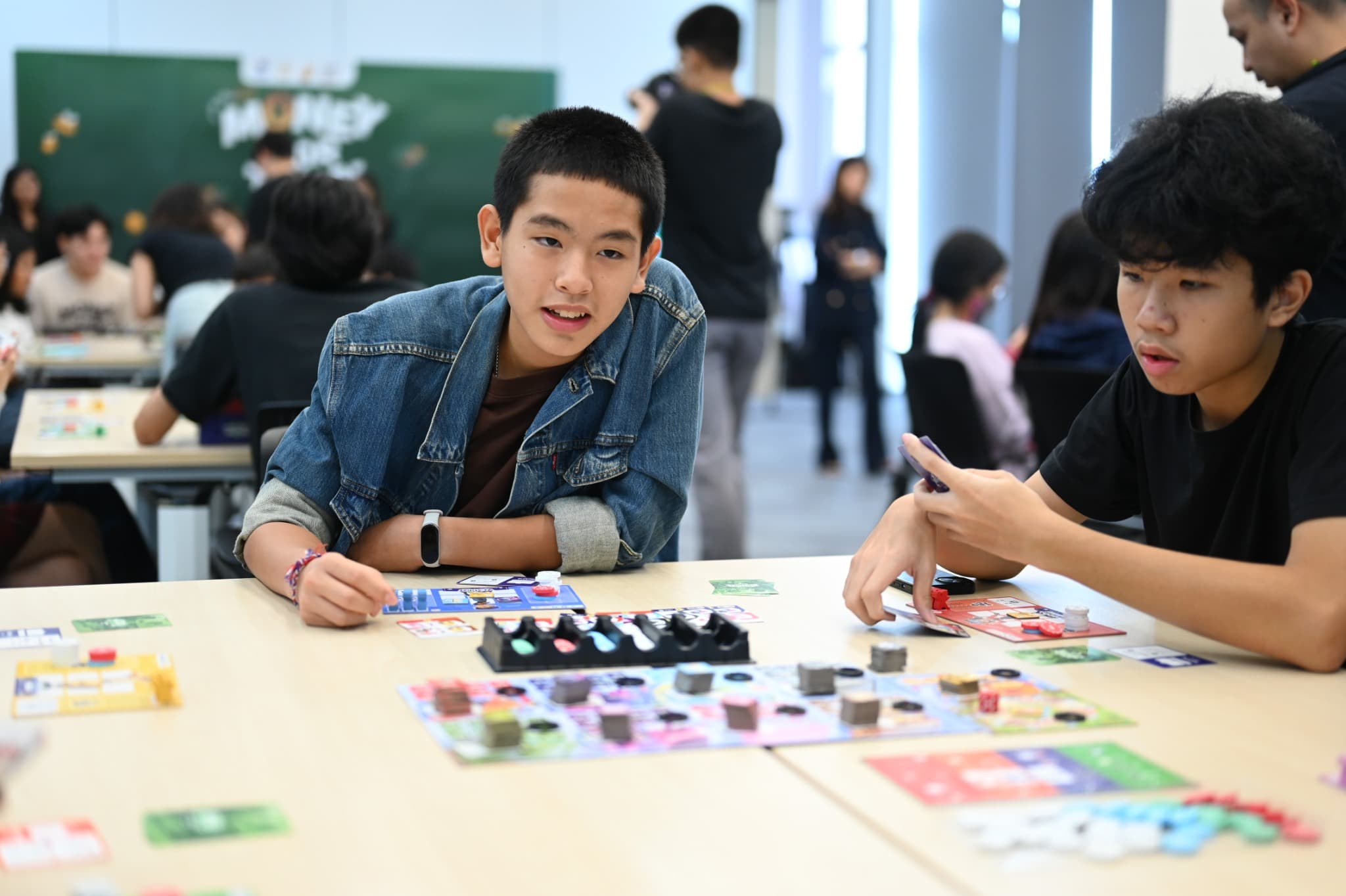 The Money Coach and Sea (Thailand) Join Forces to Equip Thai Youth with Lifelong Financial Skills through “Money for Teen” (7)