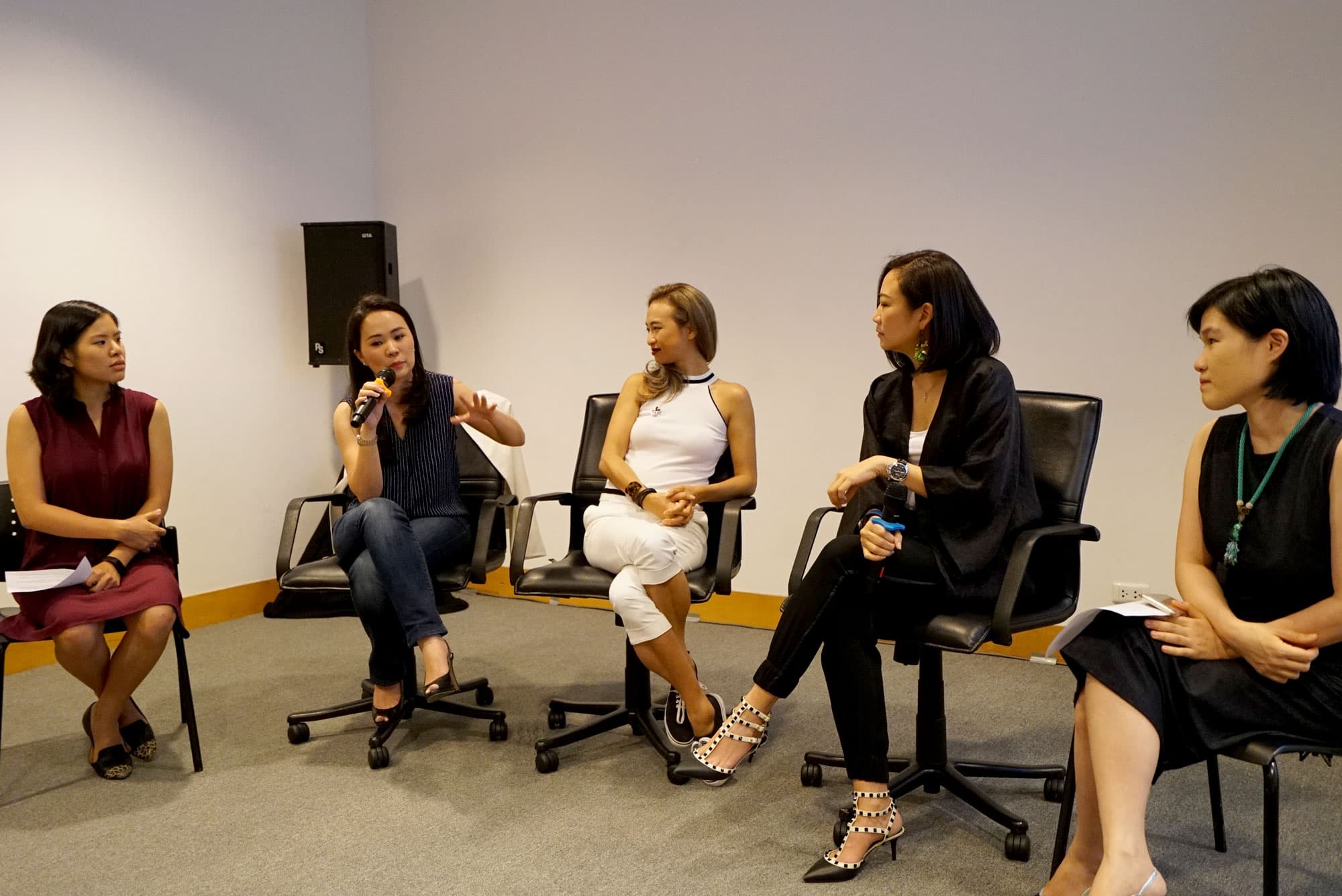 Garena CEO participates panel discussion on International Women's Day (1)