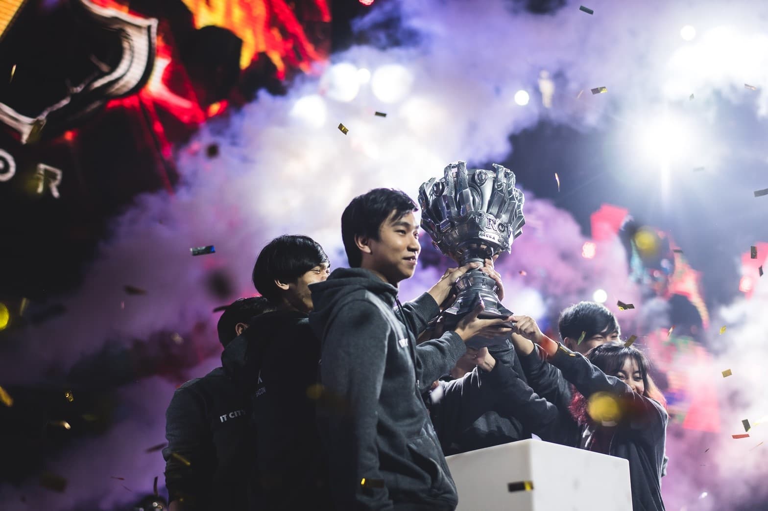 Garena World - The biggest gaming and eSports event in Southeast Asia (3)